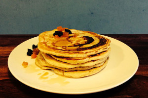 Selbstgemachte vegane Pancakes